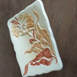 Vintage Haeger Soap Dish
